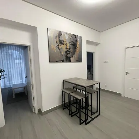 Apartment Suara 1 Madrid