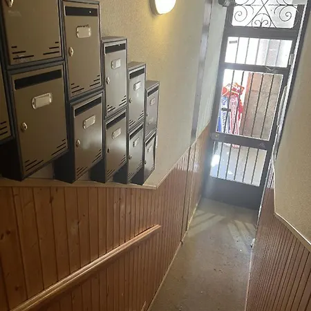 Economico Piso En Centro شقة مدريد