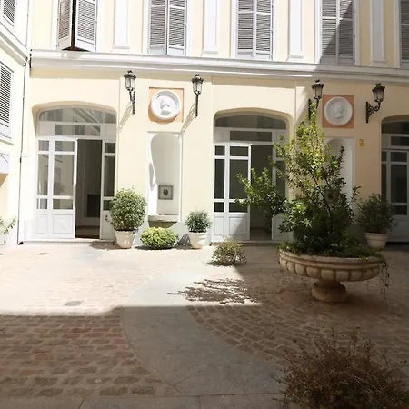 Amaizing Malasana. 6pax 2bd 2bth Apartment Madrid