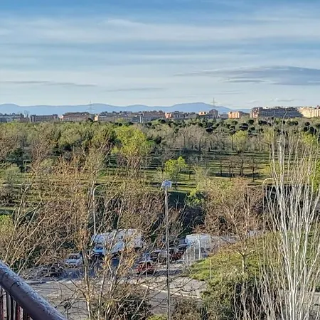 Acogedor Loftcon Garaje A 10min Del Aeropuerto E Ifema * Madrid