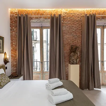 Queens House Chueca