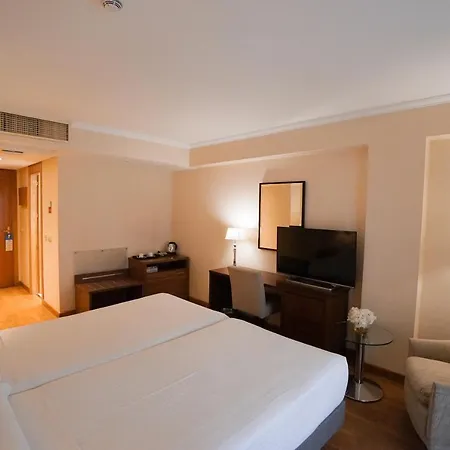 Aparto-hotel Rosales Apartmanhotel
