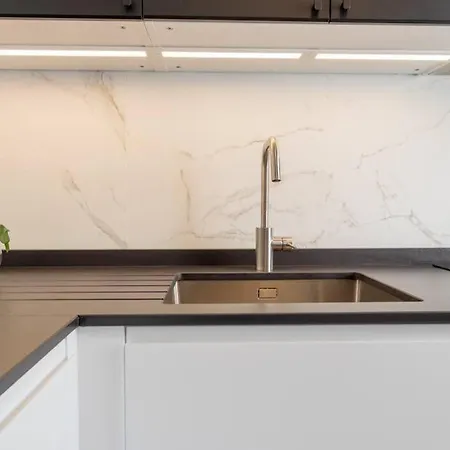 아파트 Paseo Esperanza Lujoso Apartamento En *