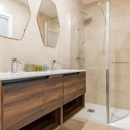 Modern Duplex -2bedrooms 2bathrooms-las Letras *