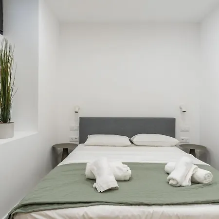 Modern Duplex -2bedrooms 2bathrooms-las Letras