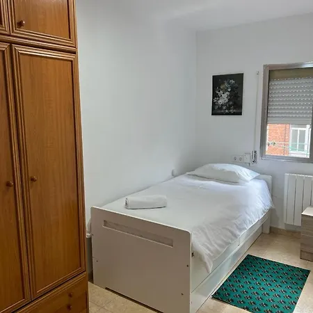 C8 Comodo Piso De 3 Cerca Del Centro De * Madrid