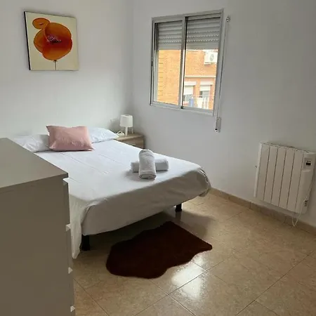 Apartment C8 Comodo Piso De 3 Cerca Del Centro De *