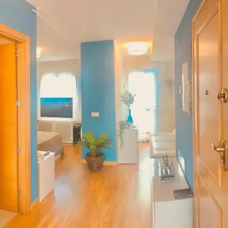 Penthouse Independiente A 3 Paradas En Metro De Atocha * Madrid