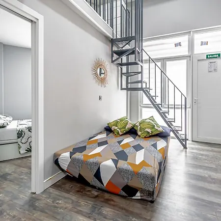 Apartment Luminoso Cerca 4 Caminos- Reina Victoria Madrid