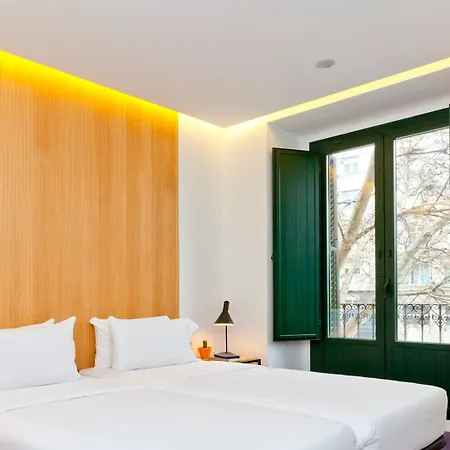 Sleep'n Atocha - B Corp Certified 2*