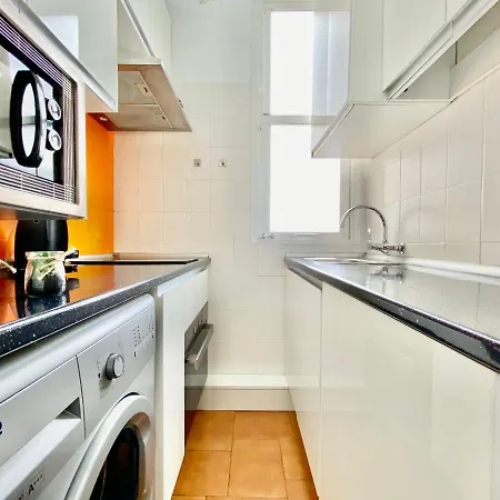 Charming Velarde Malasana Apartment