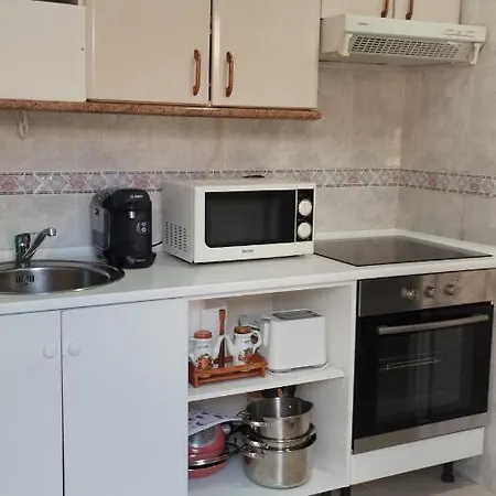 Apartment Agradable1 *