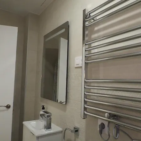Apartamento Precioso Apartamento En Cuatro Caminos By Bebalmy *