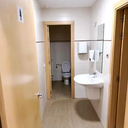 Acacias Hostal