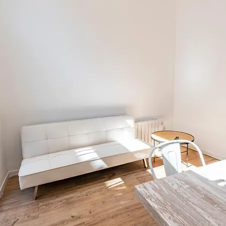 Apartamento 1 Min Metro A Pie, 4km De Sol, Centro De C Madri