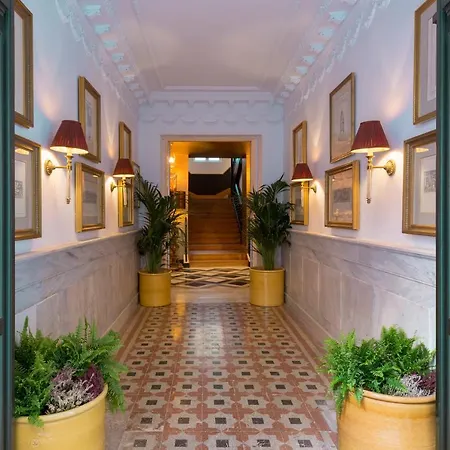 호텔 Room Mate Collection Alba, Madrid 4*