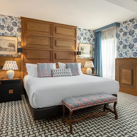 Room Mate Collection Alba, Madrid 호텔 마드리드