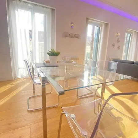 شقة Lujoso Apartamento En Pleno Centro *