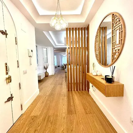 Luxury Flat Rox