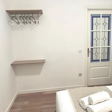 Pdv Quarto em Acomodações Particulares *