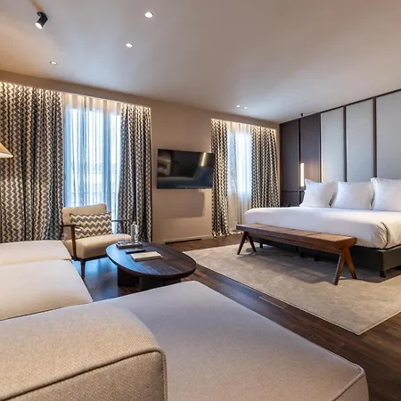 Real Hotel 5*