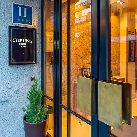 Sterling Hotel 3*