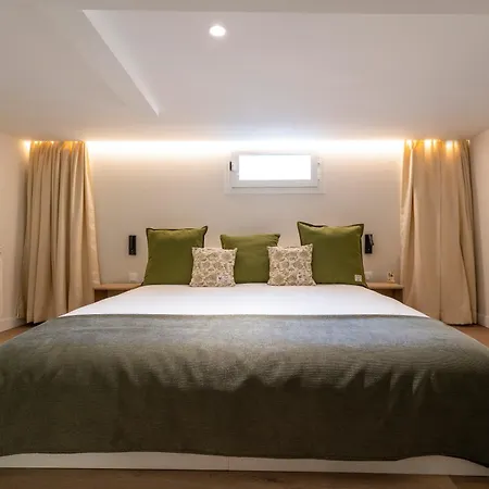 4 Bears Sharehome Guest house Madrid