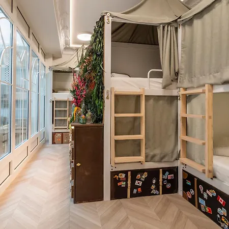 4 Bears Sharehome Guest house *
