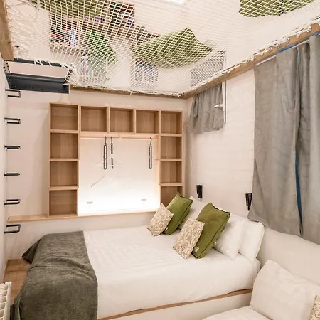 Guest house 4 Bears Sharehome Madrid