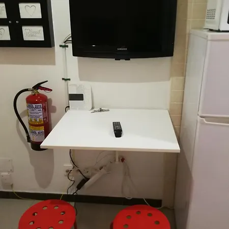 Apartment Microloft En Lavapies, 15 Metros Madrid