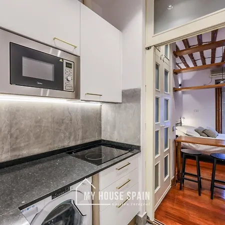 Myhousespain - Moderno Estudio En Plaza Espana * Madrid