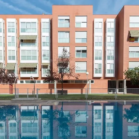 Con Parking Y Piscina Apartment *