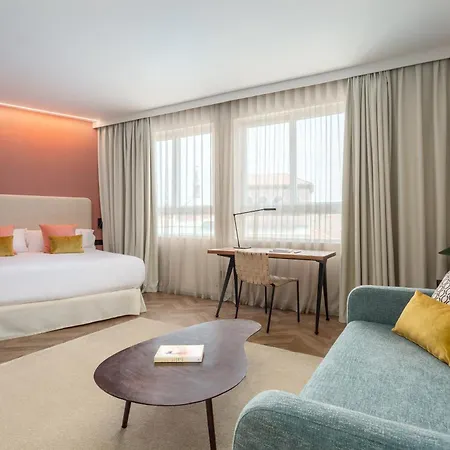 Tribu Malasana Aparthotel