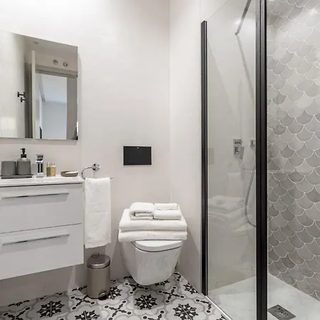 Cozy Ground-floor For 4 In Chamberi Quevedo V *