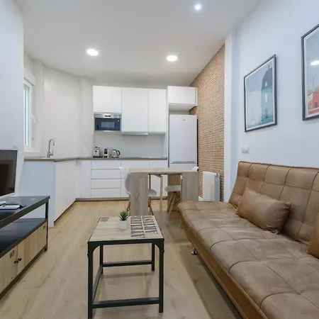 Avila Calle, Precioso Estudio En Santiago Bernabeu-estrecho En Segundo Piso Sin Ascensor Διαμέρισμα Μαδρίτη