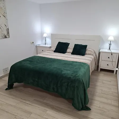 Apartment Apartamento Cercano A Ifema, Aeropuerto, Clinica Universitaria Navarra Y Civitas Metropolitano *
