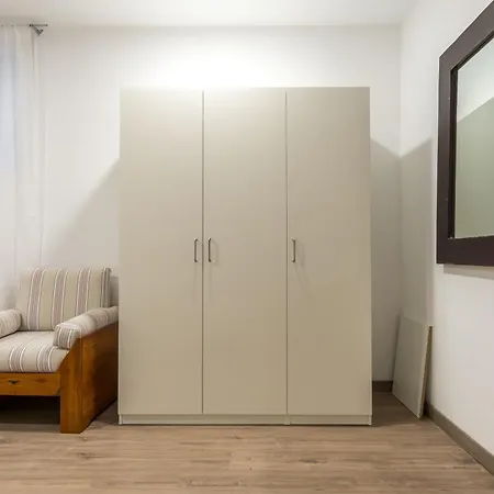 Cozy & Centric- 1bd 1bth- Salamanca Madrid
