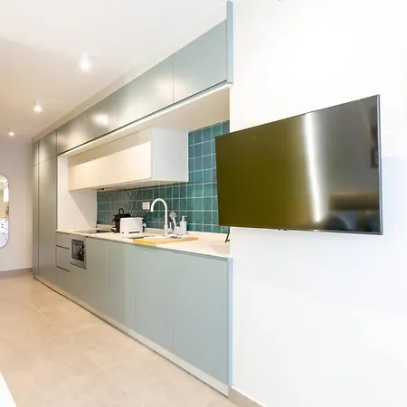 Estudio Moderno Y Acogedor En Rio Nº2 * Madrid