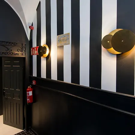 De Dios 17 Boutique Apartahotel