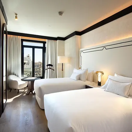 호텔 Montera Madrid, Curio Collection By Hilton 5*