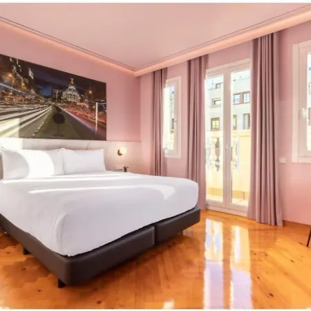 Ikonik Gran Via 4*