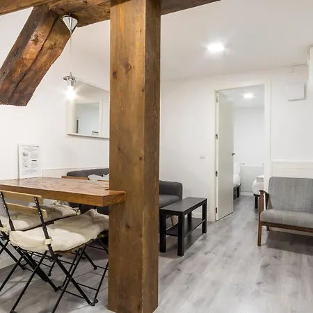 Appartement 2 Bedrooms 1 Bathroom Furnished - Malasana - Modern In Downtown Area - Mintystay *