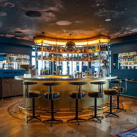 Montera Madrid, Curio Collection By Hilton 마드리드