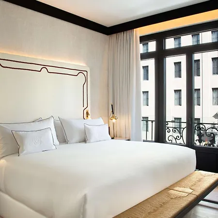 호텔 Montera Madrid, Curio Collection By Hilton 5*