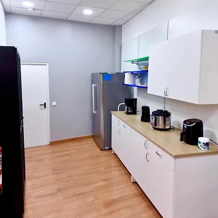 Hostal Acacias