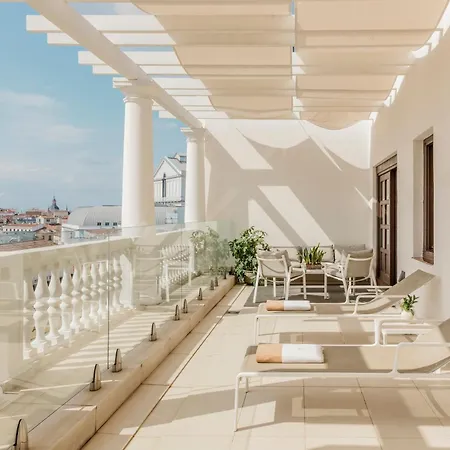 Palacio De Duques Gran Meliá - The Leading Of The World 5*