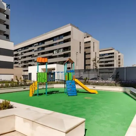Apartamento Piso Climatizado Y Parking *