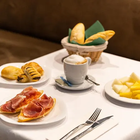 Hotel Neomagna 3*