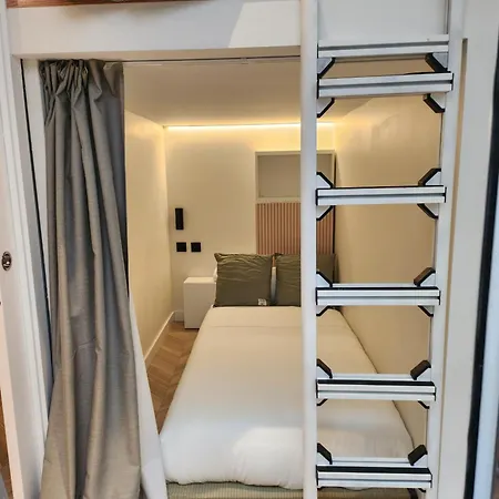 4 Bears Sharehome Guest house *