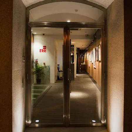 Hotel Artrip 2*